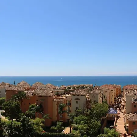 Apartment En Elviria Con Vistas Al Mar Marbella
