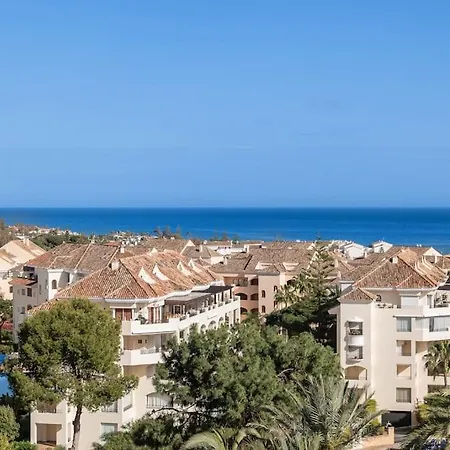 En Elviria Con Vistas Al Mar Marbella