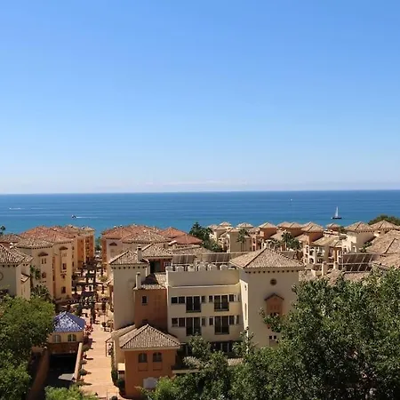Apartment En Elviria Con Vistas Al Mar Marbella