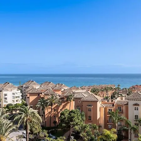 En Elviria Con Vistas Al Mar Marbella