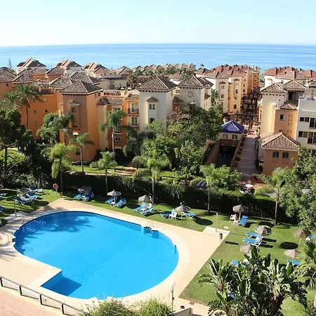 Apartment En Elviria Con Vistas Al Mar *