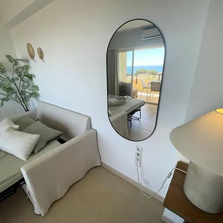 En Elviria Con Vistas Al Mar Apartment