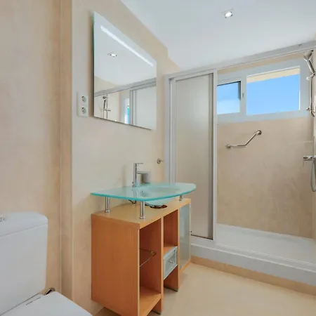 Apartamento En Elviria Con Vistas Al Mar *