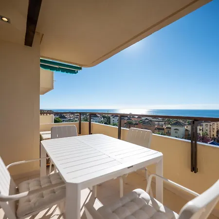 En Elviria Con Vistas Al Mar * Марбелья