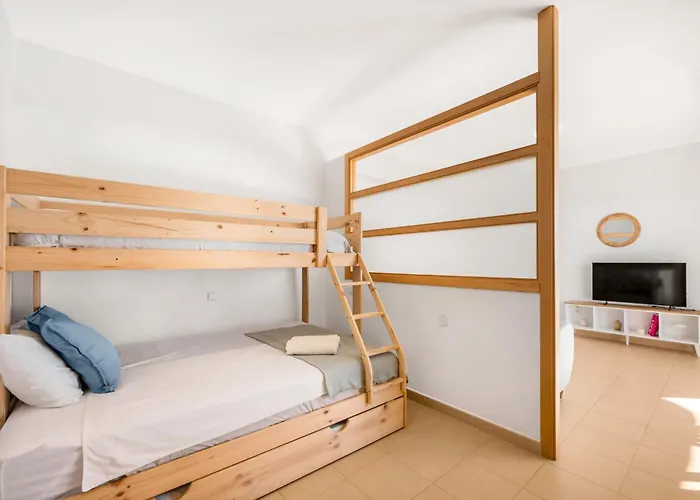 En Elviria Con Vistas Al Mar * מארבלה