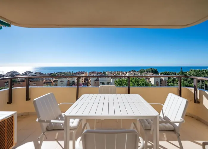 En Elviria Con Vistas Al Mar ماربيا