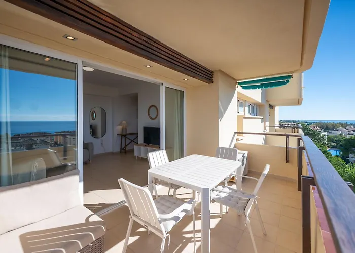 En Elviria Con Vistas Al Mar ماربيا