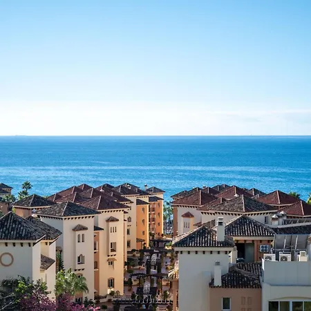 En Elviria Con Vistas Al Mar * מארבלה