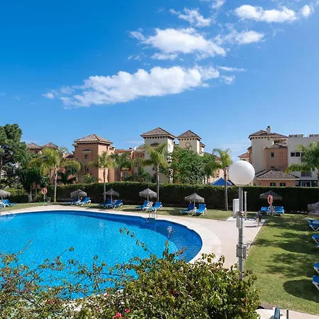 דירה En Elviria Con Vistas Al Mar