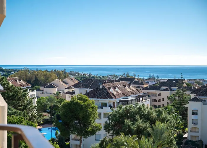 Daire En Elviria Con Vistas Al Mar Marbella