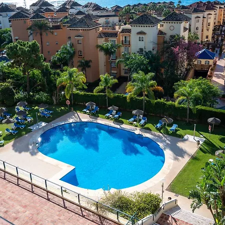 En Elviria Con Vistas Al Mar *