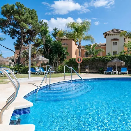 Apartament En Elviria Con Vistas Al Mar *